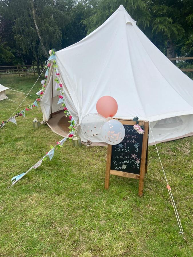 Country Bumpkins Luxury Glamping Ξενοδοχείο Wellingore Εξωτερικό φωτογραφία