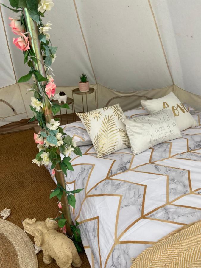 Country Bumpkins Luxury Glamping Ξενοδοχείο Wellingore Εξωτερικό φωτογραφία