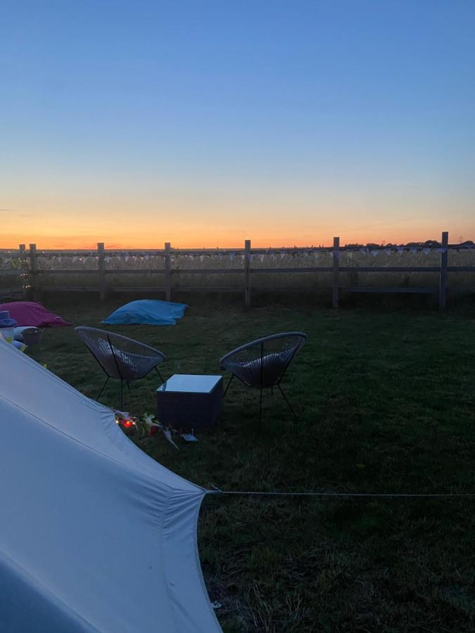 Country Bumpkins Luxury Glamping Ξενοδοχείο Wellingore Εξωτερικό φωτογραφία
