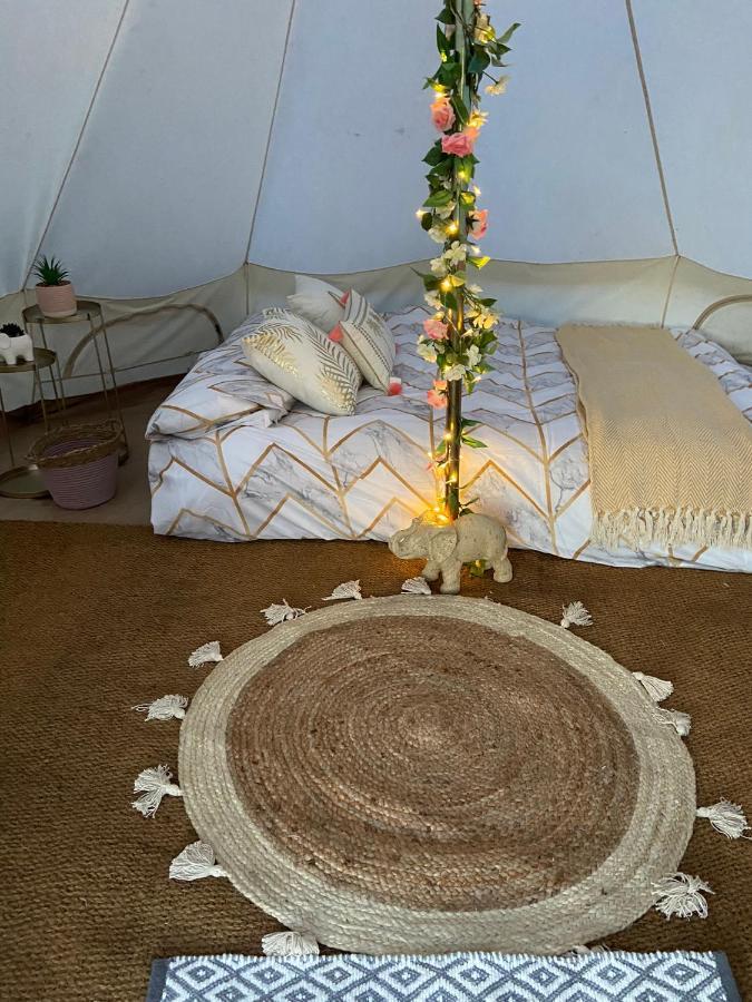 Country Bumpkins Luxury Glamping Ξενοδοχείο Wellingore Εξωτερικό φωτογραφία