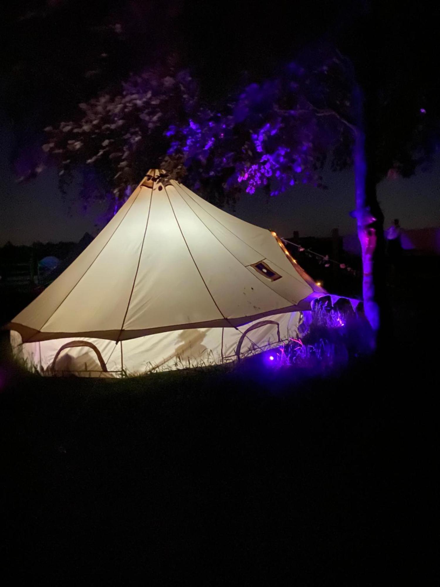 Country Bumpkins Luxury Glamping Ξενοδοχείο Wellingore Εξωτερικό φωτογραφία