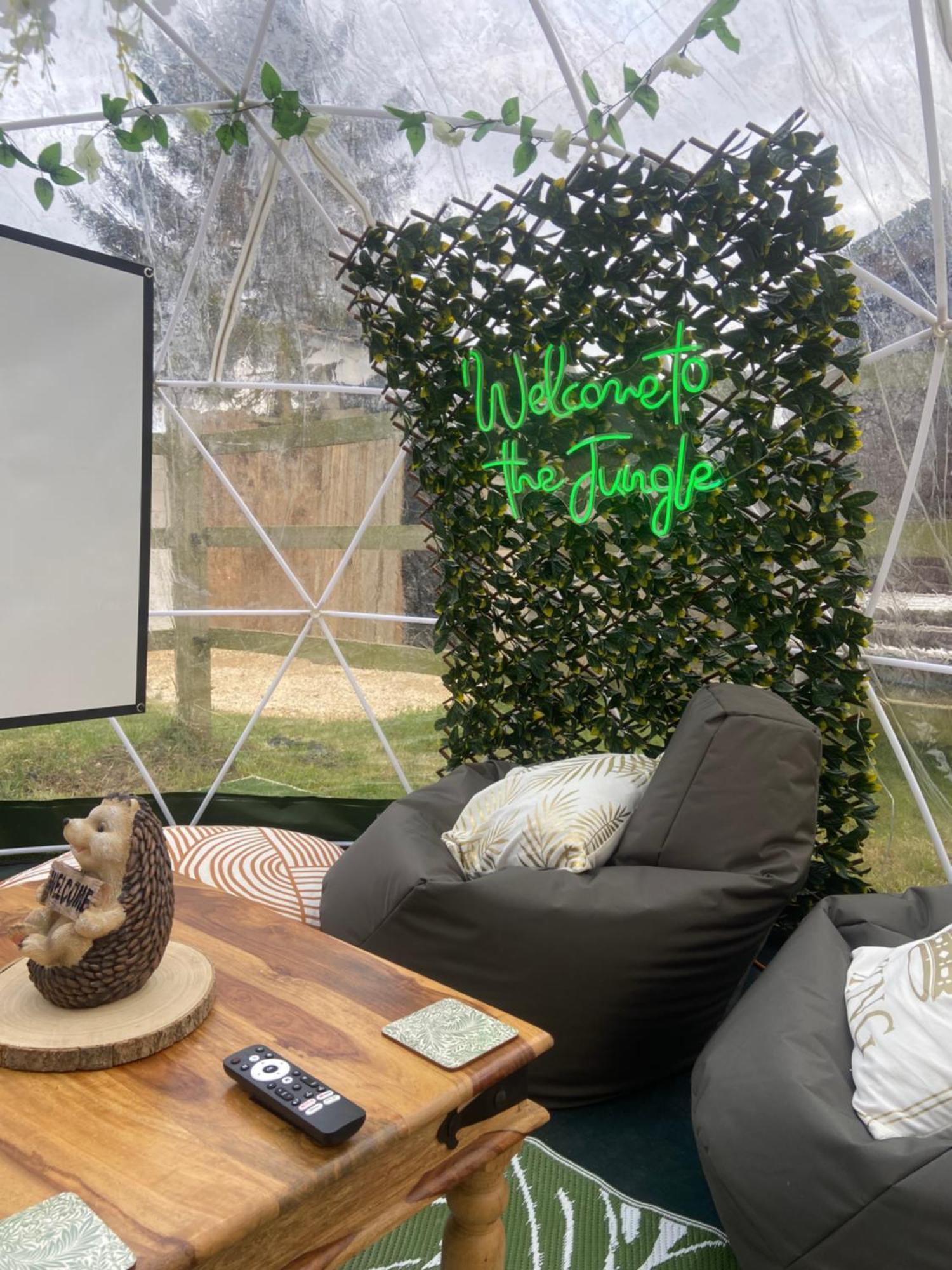 Country Bumpkins Luxury Glamping Ξενοδοχείο Wellingore Εξωτερικό φωτογραφία